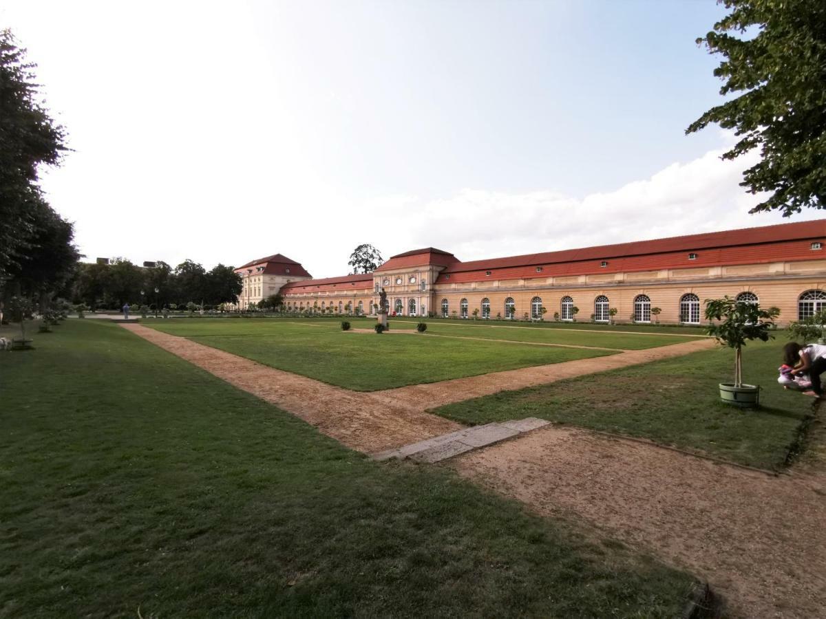 Kvh By Rockchair Apartments L Superhost Status L Boxspringbett Am Schloss Charlottenburg Welcomes You! Berlino Esterno foto